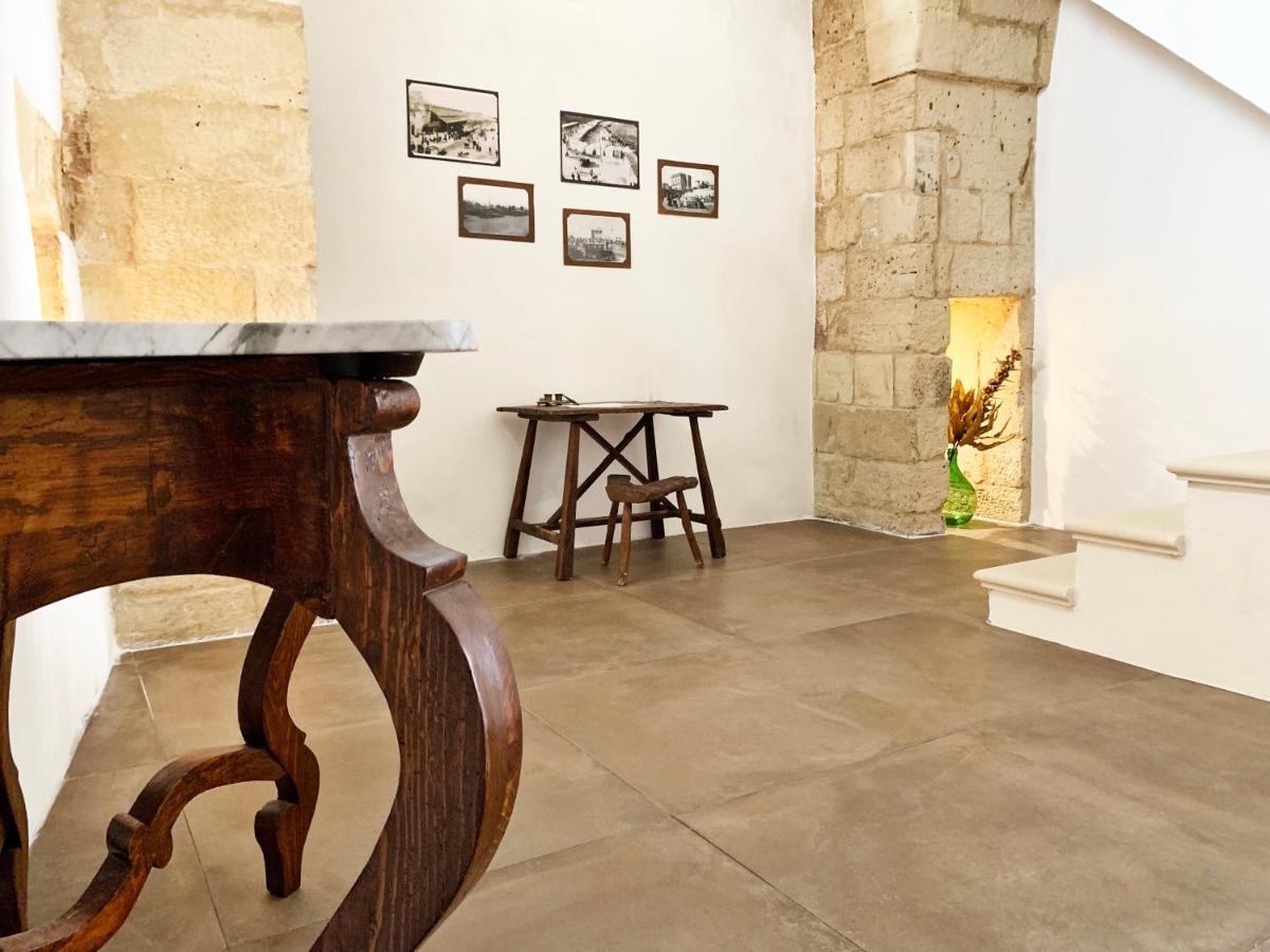 Upstairs - Lazy Terrace Holiday home *