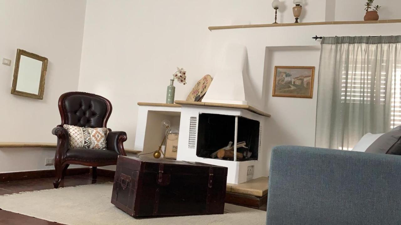 Upstairs - Lazy Terrace Holiday home *